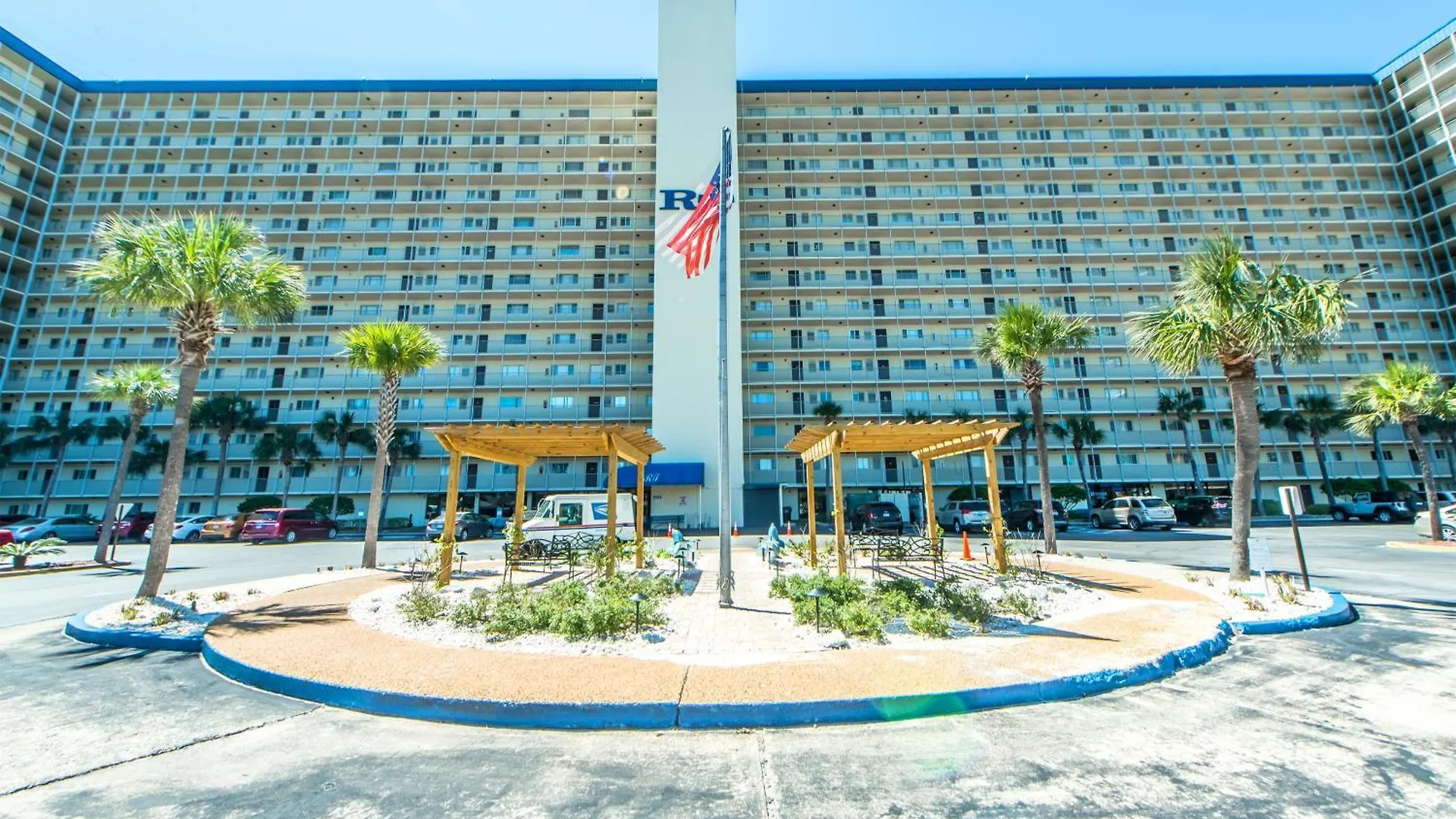 Apartment Regency Towers 1212 By Emerald Coast Retreats Panama City Beach