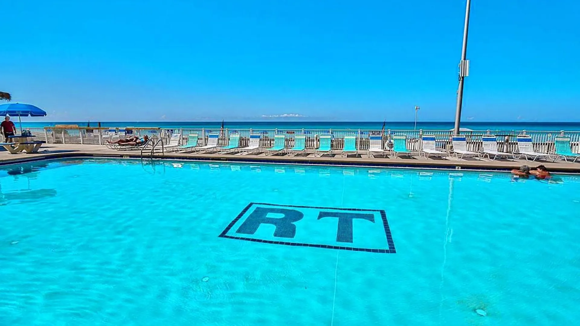 Apartment Regency Towers 1212 By Emerald Coast Retreats Panama City Beach