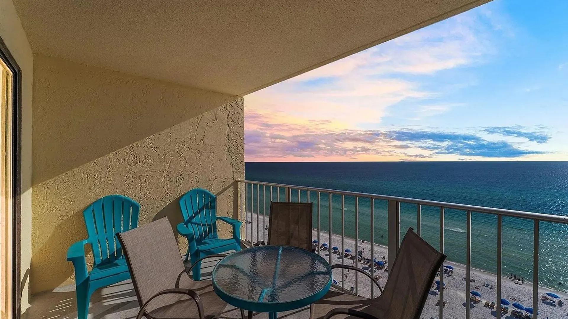 Apartment Regency Towers 1212 By Emerald Coast Retreats Panama City Beach